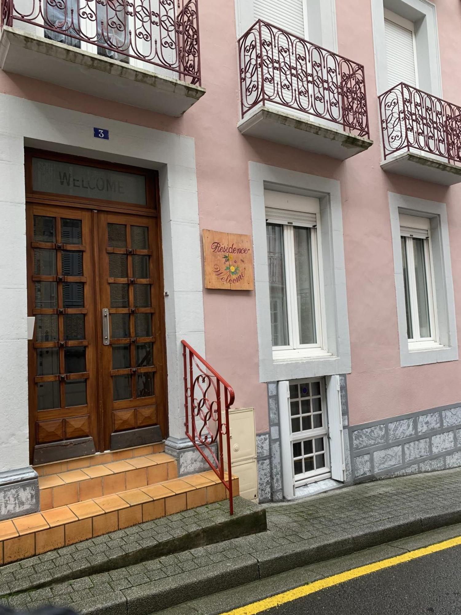 Charmant Appartement Au Calme En Plein Centre Ville Avec Wifi Et Linge De Maison Inclus Cauterets Exterior photo